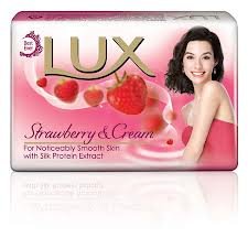 Lux Soap Strawberry & Cream 150 G