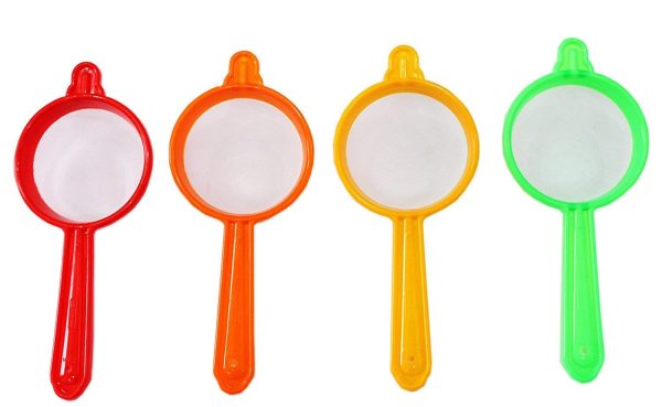 Plastic Tea Staraner No-4 Each